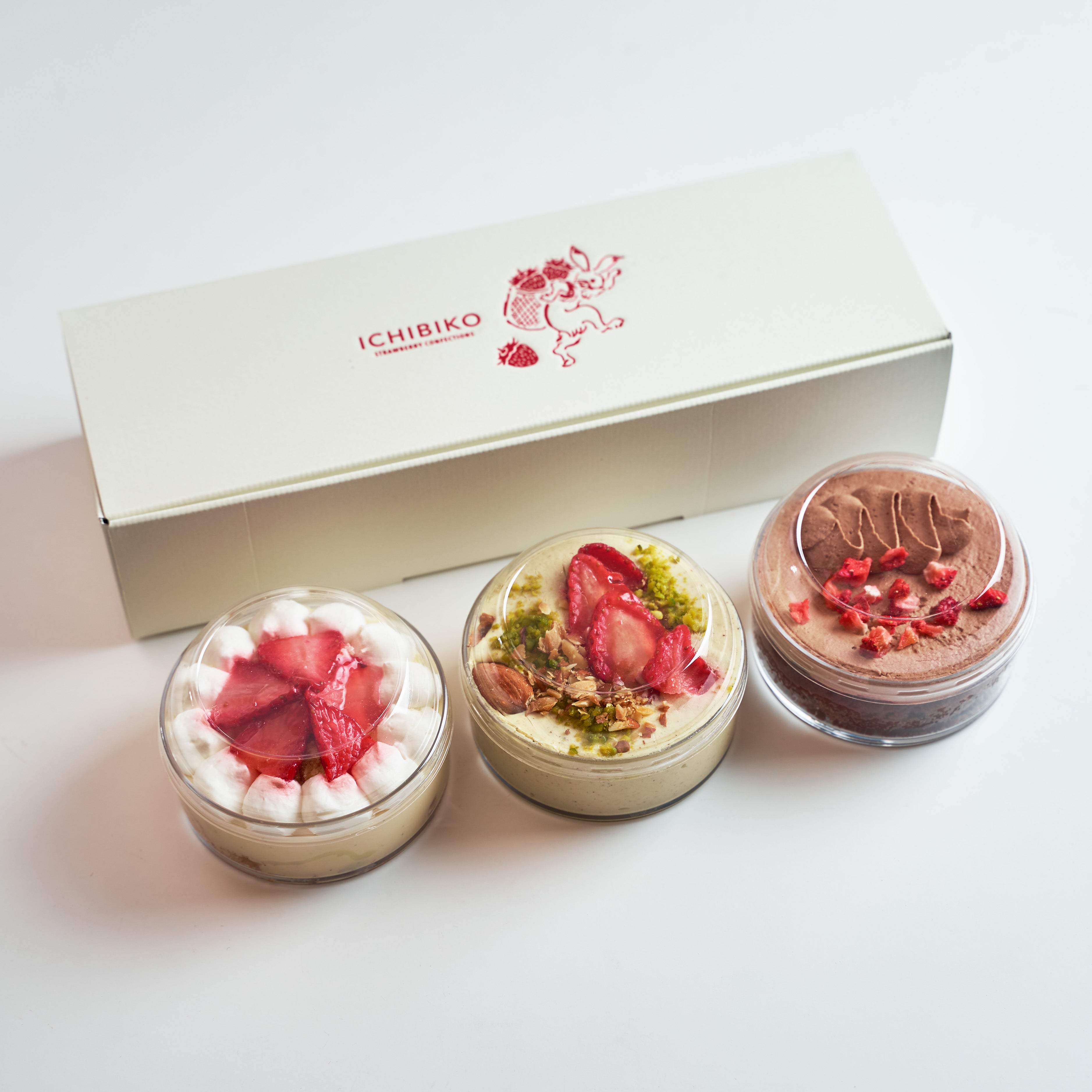 3種のケーキ(タルト&チョコ&ピスタチオ)