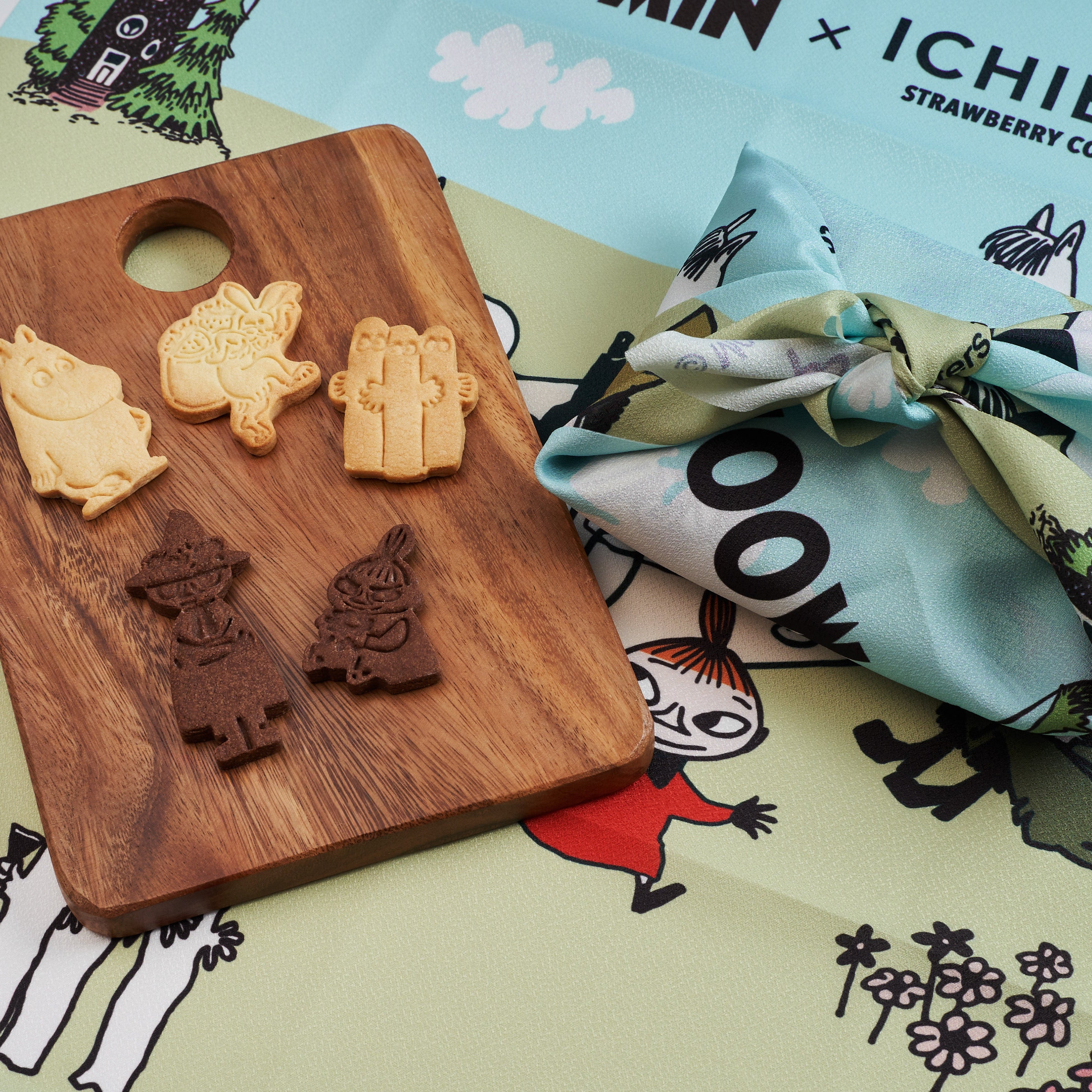 MOOMIN × ICHIBIKO 春のティーパーティートートセット