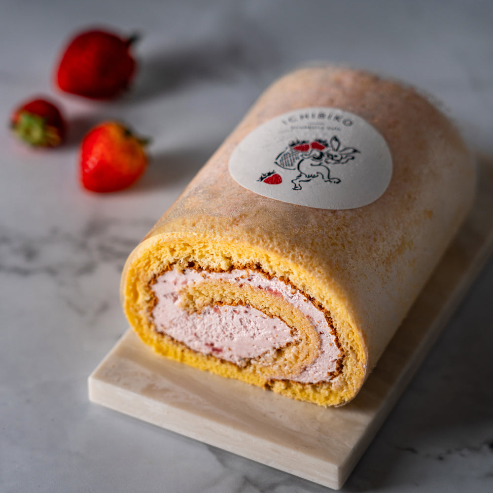 いちごのロールケーキ