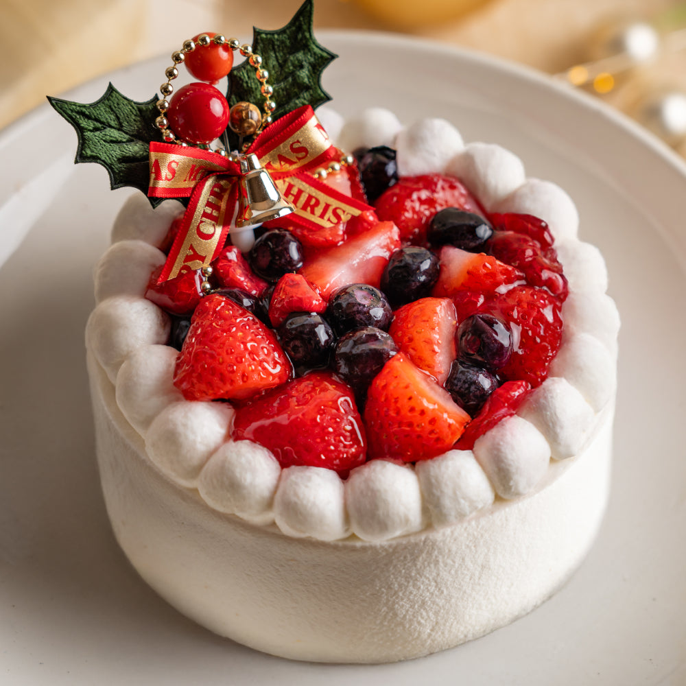 【Xmas予約】ミガキイチゴとベリーのケーキ(4号サイズ)