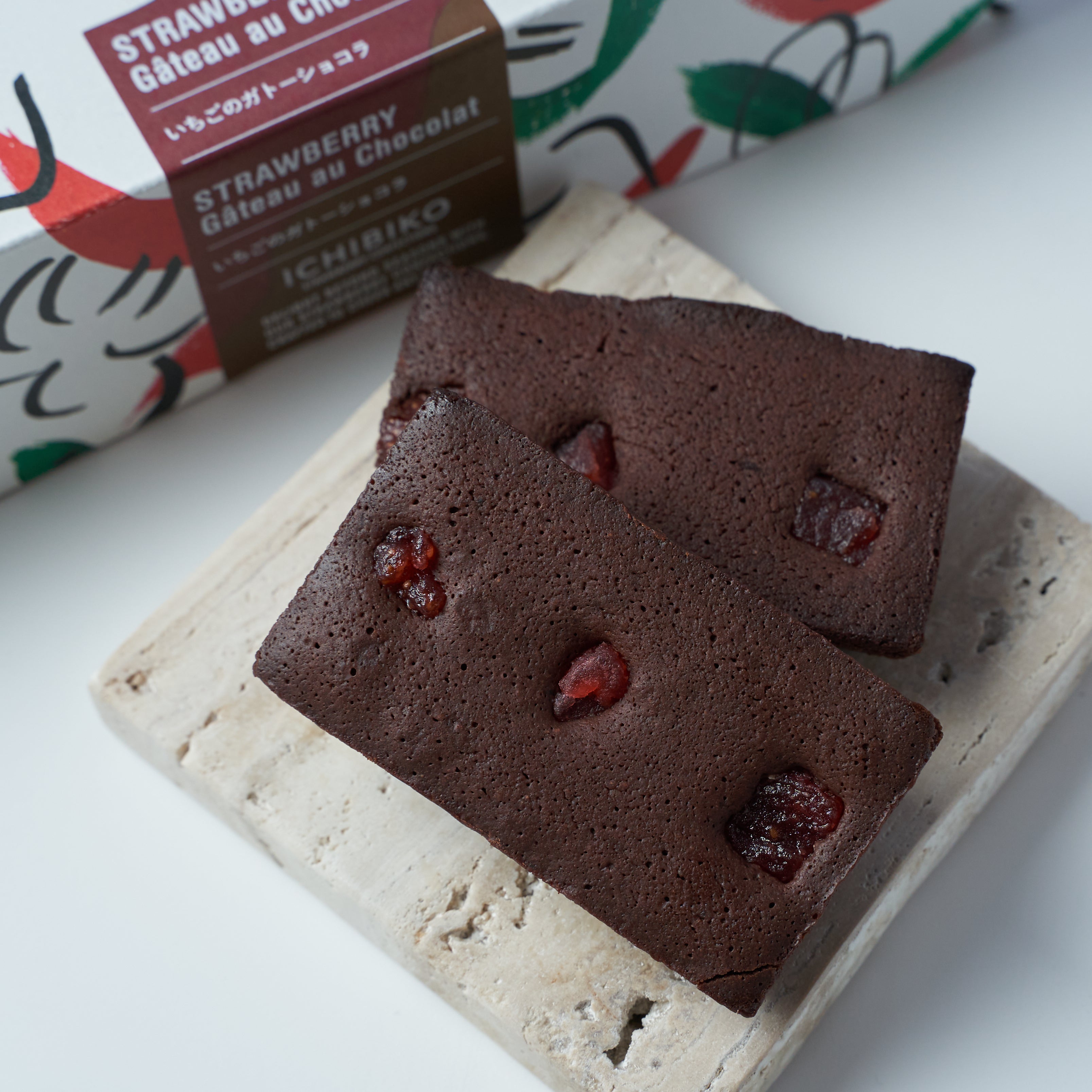 いちごのガトーショコラ（4個入り）