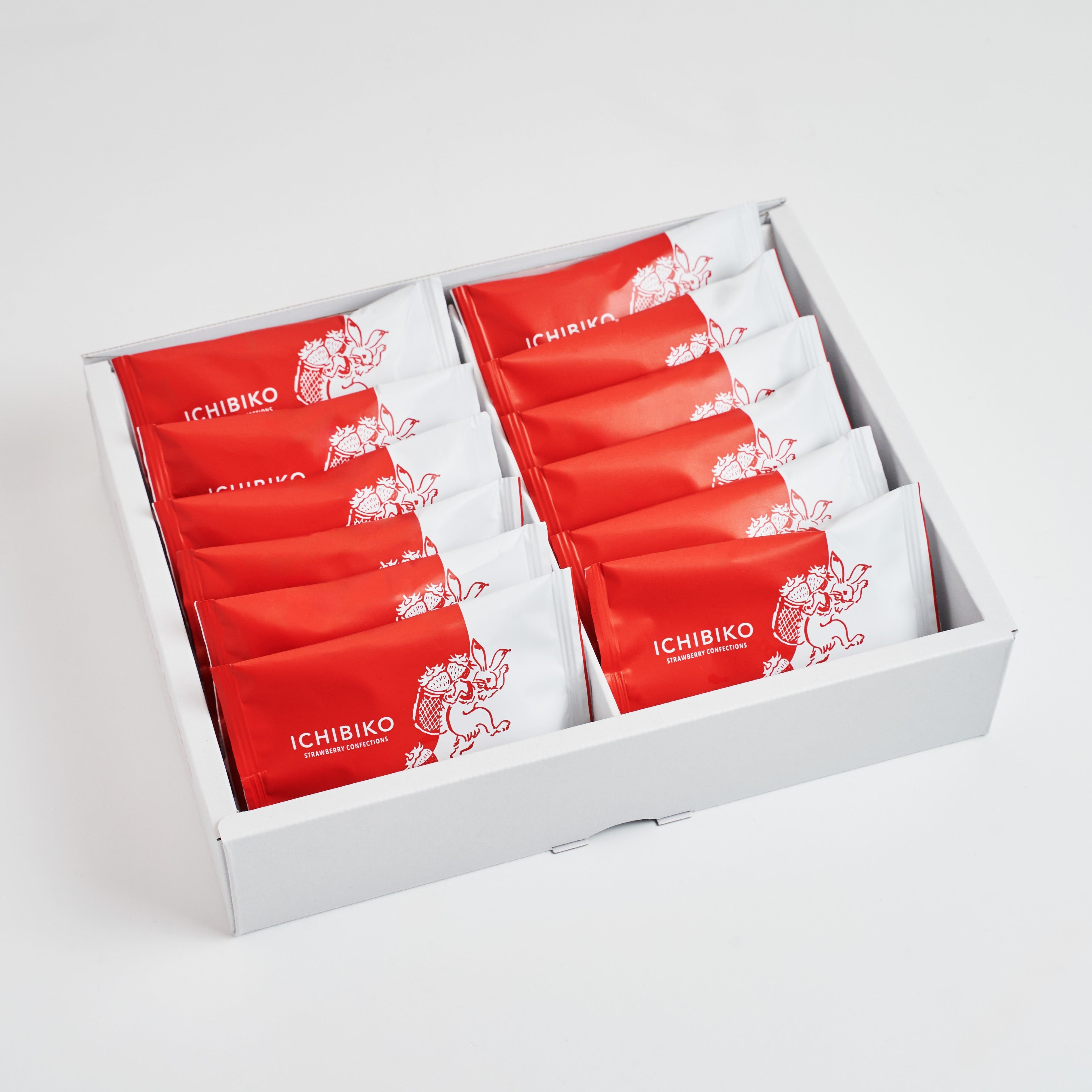 チョコサンドクッキー〈いちごマスカルポーネ〉12個入りBOX（新パッケージ）
