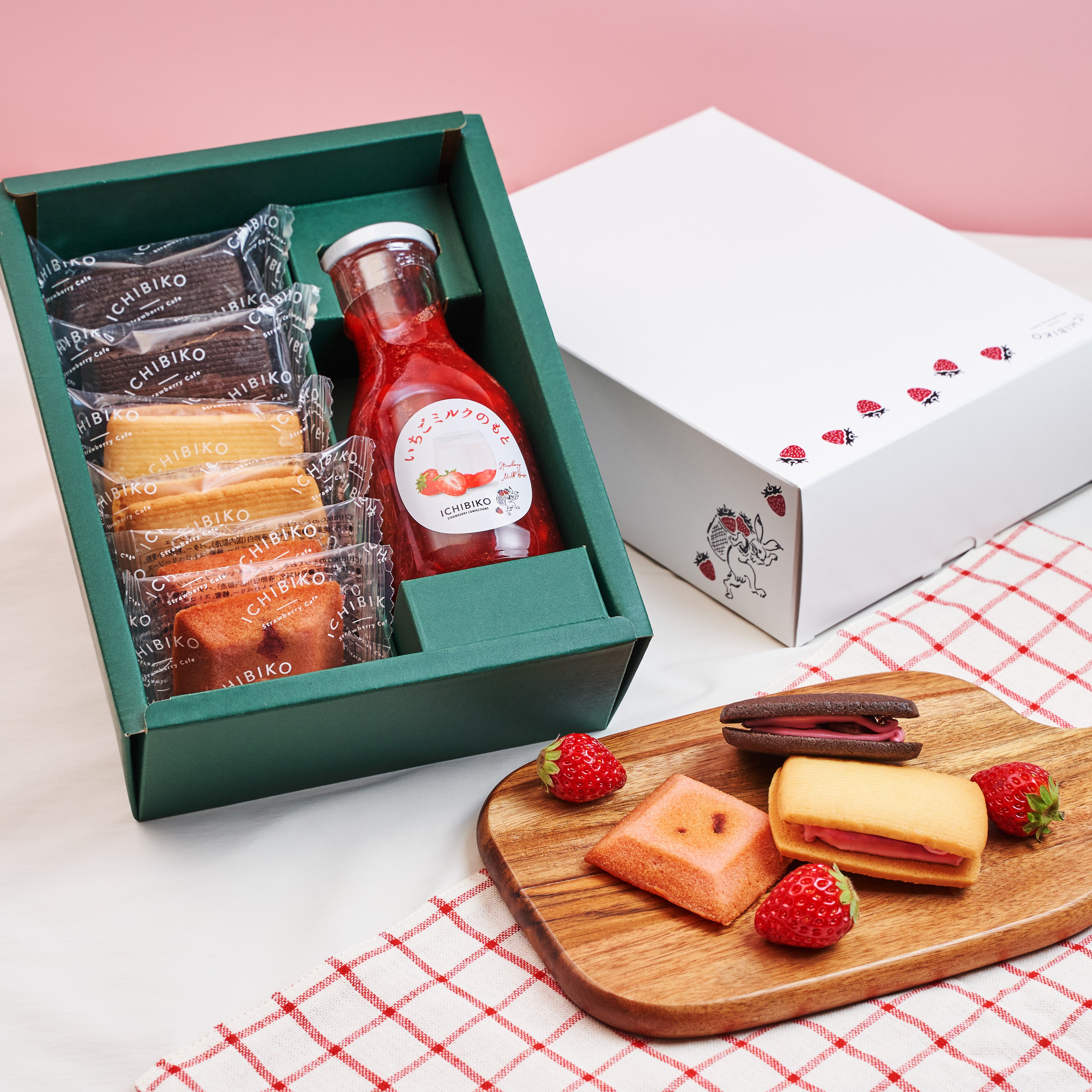いちごミルクのもと&いちごの焼き菓子アソートBOX