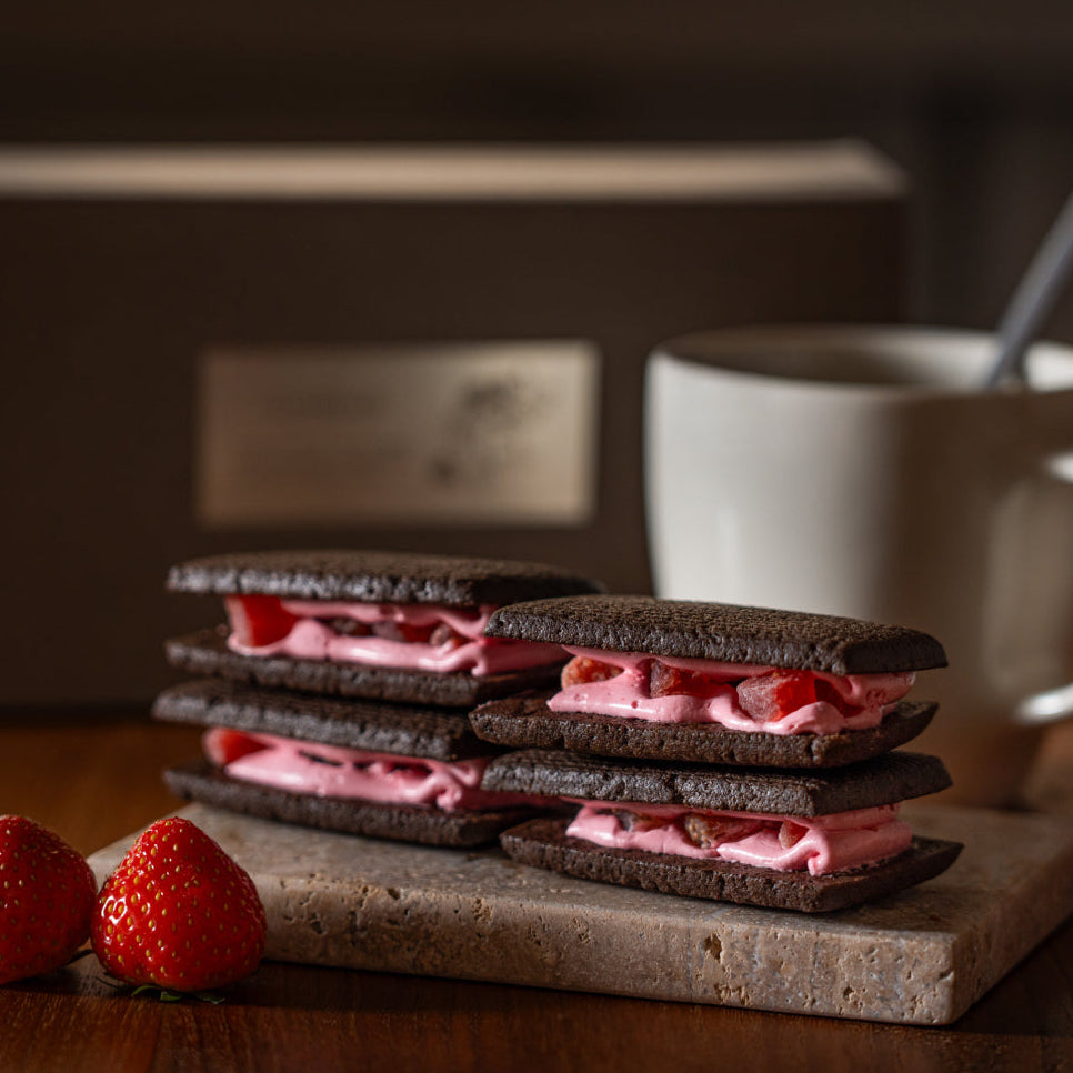 とっておき いちごバターサンド〈ココア〉（4個入り）｜ICHIBIKO