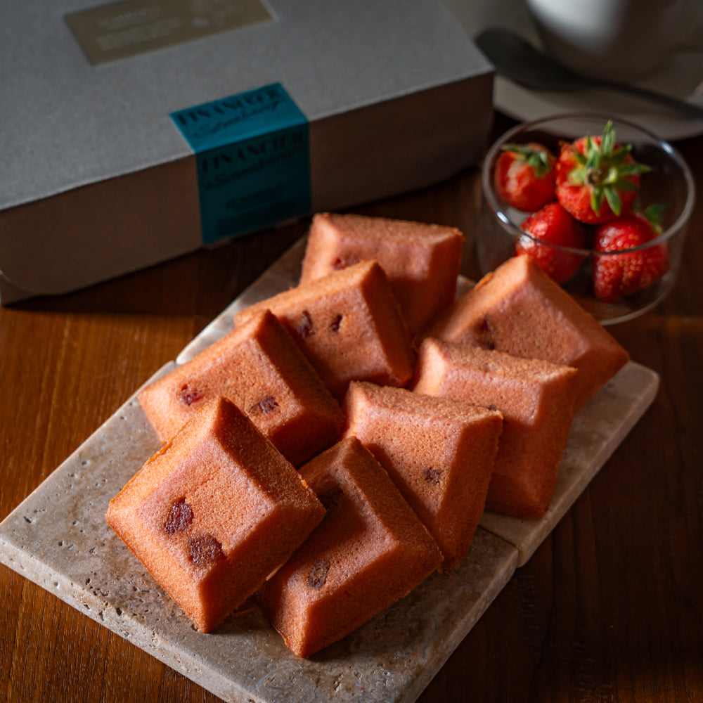 とっておき いちごフィナンシェ（8個入り）